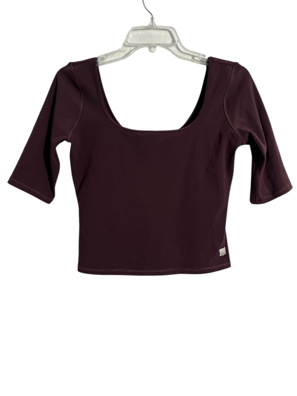 VUORI Avant Top in Ruby - Picture 2 of 7